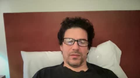 Snapshot of snfrisco76 chatting on November 26, 2025, 4:46 am snfrisco76 online show from November 26, 2025, 4:46 am