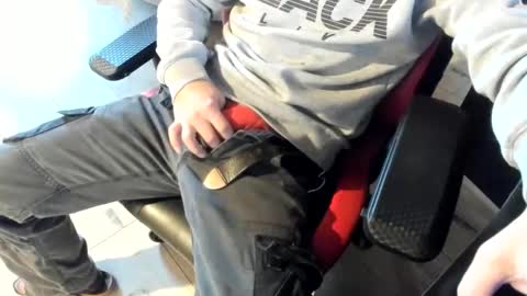 Snapshot of snip1977 chatting on January 20, 2025, 1:53 pm snip1977 online show from January 20, 2025, 1:53 pm