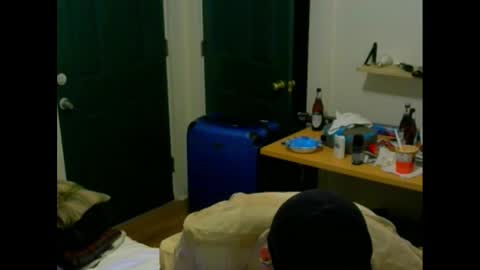 Snapshot of snizniz chatting on December 31, 2024, 10:37 am snizniz online show from December 31, 2024, 10:37 am