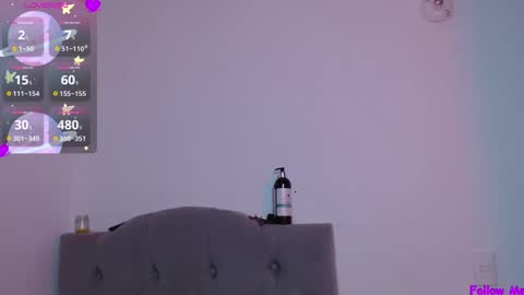 IG     OF red moonn online show from January 28, 2025, 2:42 pm