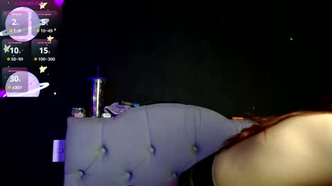 IG     OF red moonn online show from January 7, 2026, 5:10 am