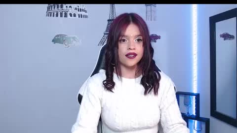 SNOW NALA online show from November 13, 2025, 5:28 am