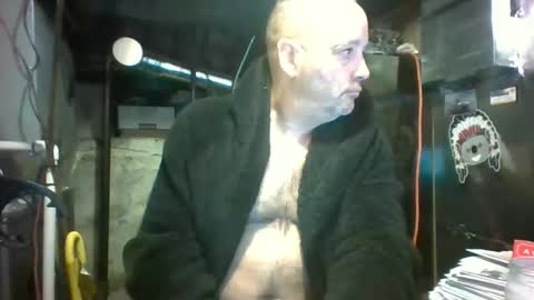 Snapshot of snowboarder699 chatting on April 28, 2026, 1:49 pm watchmecum online show from April 28, 2026, 1:49 pm
