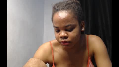 Snapshot of snowdrop5 chatting on January 15, 2025, 2:49 am snowdrop5 online show from January 15, 2025, 2:49 am