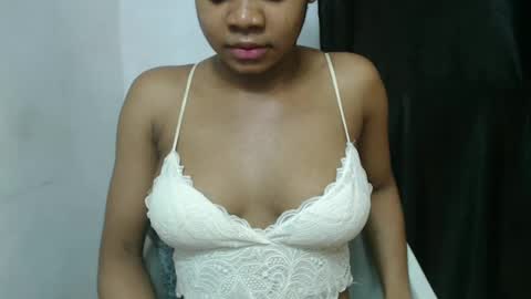 Snapshot of snowdrop5 chatting on March 6, 2025, 8:16 pm snowdrop5 online show from March 6, 2025, 8:16 pm