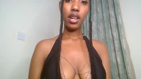 snowfox254 online show from October 13, 2025, 7:03 pm