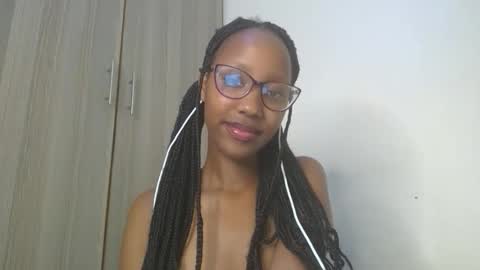 snowfox254 online show from October 20, 2025, 7:25 pm