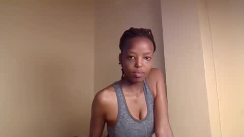 Snapshot of snowie_eyes chatting on January 6, 2026, 10:30 am Snowie eyes online show from January 6, 2026, 10:30 am