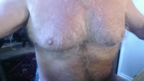 Snapshot of snudge432 chatting on October 24, 2025, 4:25 pm snudge432 online show from October 24, 2025, 4:25 pm