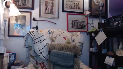 Snapshot of so_erotic_sub chatting on October 25, 2025, 6:32 am ImYourBitch online show from October 25, 2025, 6:32 am