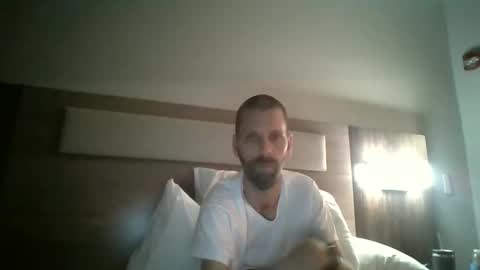 Snapshot of sockguy420 chatting on January 7, 2026, 2:36 am sockguy420 online show from January 7, 2026, 2:36 am