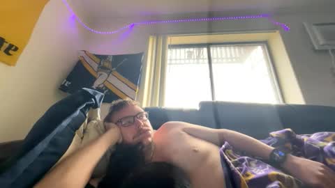 Sodapop 189 online show from November 9, 2025, 6:39 pm