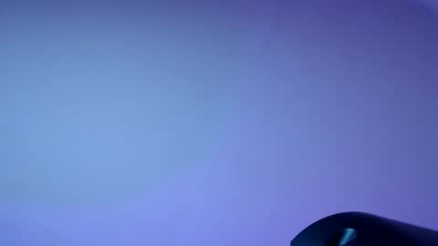 sofia online show from October 10, 2025, 7:35 pm