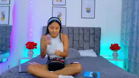 SOFFI AND CHISTOPHER online show from June 20, 2026, 12:08 pm