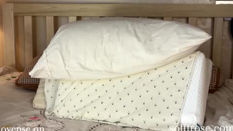 Julia    online show from January 11, 2025, 12:33 am