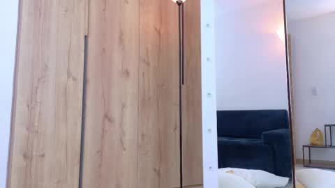 Snapshot of sofhia_cruz chatting on September 18, 2025, 7:49 pm sofhia cruz online show from September 18, 2025, 7:49 pm