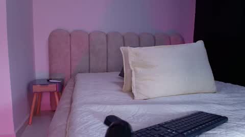 Sofia online show from November 15, 2025, 11:51 am