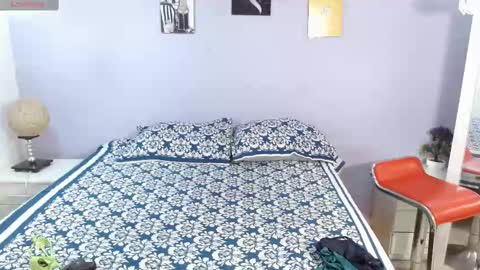 sofi smith online show from December 6, 2024, 7:34 pm