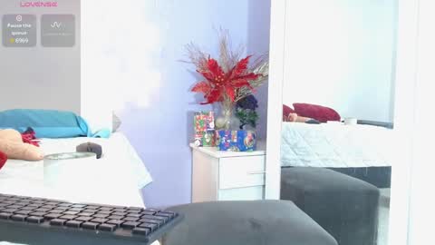 sofi smith online show from December 24, 2024, 7:11 pm