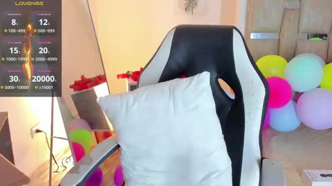 sofi smith online show from March 12, 2025, 7:17 pm