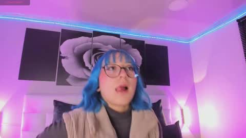 sofi_sp online show from September 9, 2025, 11:32 am