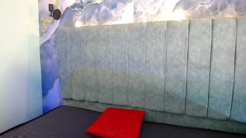 Susy online show from March 22, 2026, 9:07 pm