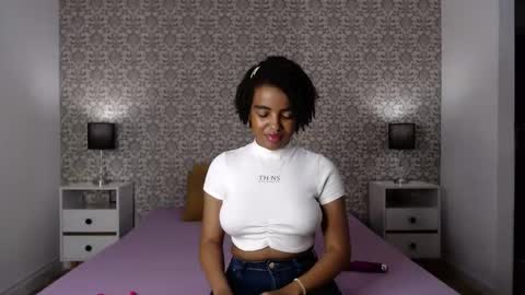 Snapshot of sofi_z chatting on December 28, 2024, 11:05 pm Sofi online show from December 28, 2024, 11:05 pm