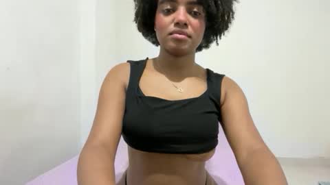 Snapshot of sofi_z chatting on November 23, 2025, 1:22 pm Sofi online show from November 23, 2025, 1:22 pm