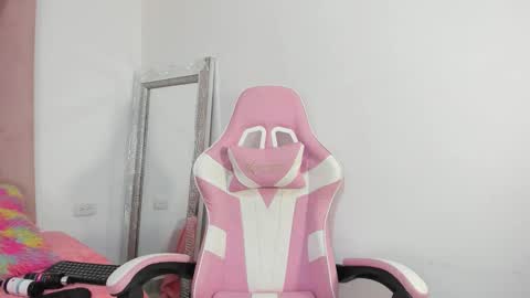 Snapshot of sofia1candyht chatting on March 20, 2026, 10:36 pm SOFIA online show from March 20, 2026, 10:36 pm