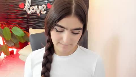 Skarlett online show from September 20, 2025, 12:50 pm