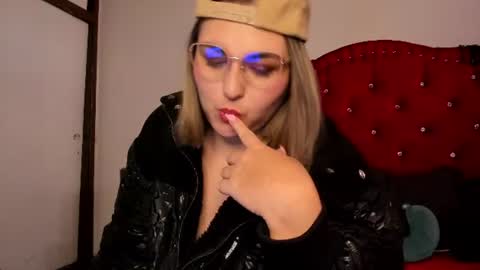 Snapshot of sofia__bella chatting on June 23, 2026, 6:06 pm Sofia bella online show from June 23, 2026, 6:06 pm