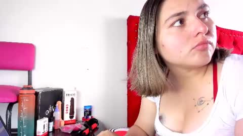 Snapshot of sofia__bella chatting on July 25, 2026, 7:33 pm Sofia bella online show from July 25, 2026, 7:33 pm
