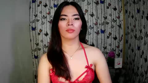 Snapshot of sofia_ava24 chatting on December 5, 2024, 8:44 am Chady online show from December 5, 2024, 8:44 am