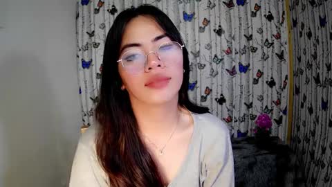 Snapshot of sofia_ava24 chatting on January 3, 2025, 1:27 am Chady online show from January 3, 2025, 1:27 am