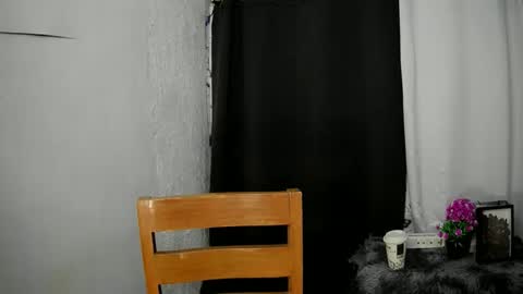 Snapshot of sofia_ava24 chatting on November 7, 2025, 5:40 am Chady online show from November 7, 2025, 5:40 am