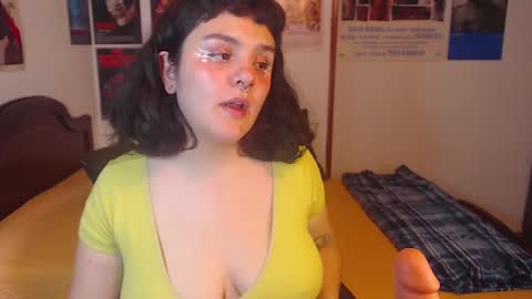 Sofi online show from December 13, 2024, 8:37 pm