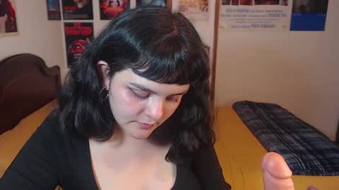 Sofi online show from February 2, 2025, 1:02 am
