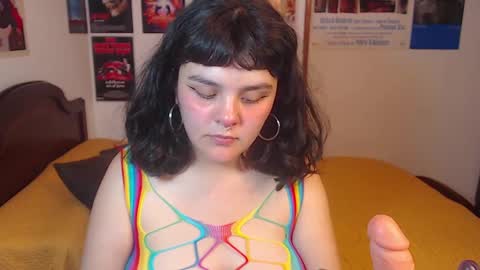 Sofi online show from February 6, 2025, 7:29 pm