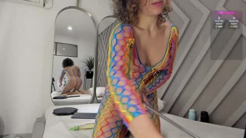 Snapshot of sofia_goez_ chatting on December 15, 2024, 11:45 am Sofia online show from December 15, 2024, 11:45 am