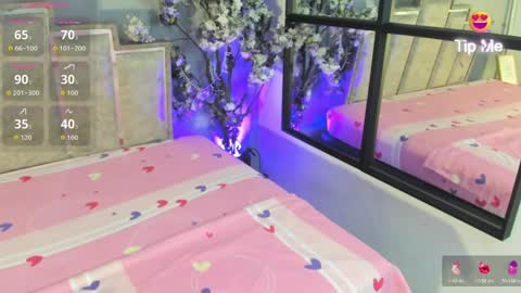 Sofia  online show from May 31, 2026, 8:32 pm