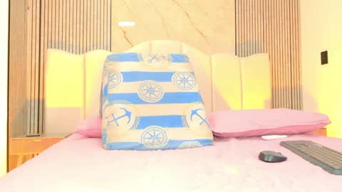 Sofia online show from April 11, 2026, 3:22 am