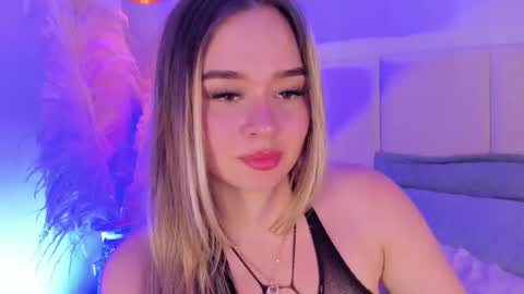 Snapshot of sofia_pamela chatting on March 1, 2025, 1:22 am SOFIA PAMELA online show from March 1, 2025, 1:22 am