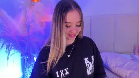 Snapshot of sofia_pamela chatting on March 11, 2025, 1:16 am SOFIA PAMELA online show from March 11, 2025, 1:16 am