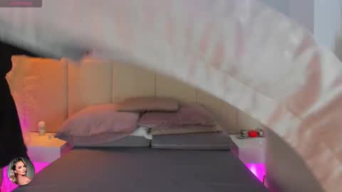 SOFIA PAMELA online show from February 19, 2026, 7:21 pm