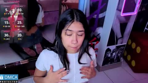 Sofia Sstone online show from November 28, 2025, 11:46 am