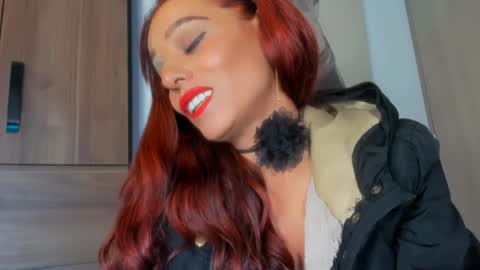 Snapshot of sofia_swett_03 chatting on December 28, 2024, 6:28 am laura online show from December 28, 2024, 6:28 am