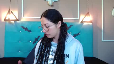 Snapshot of sofia_white3 chatting on October 6, 2025, 11:07 am Sofa online show from October 6, 2025, 11:07 am