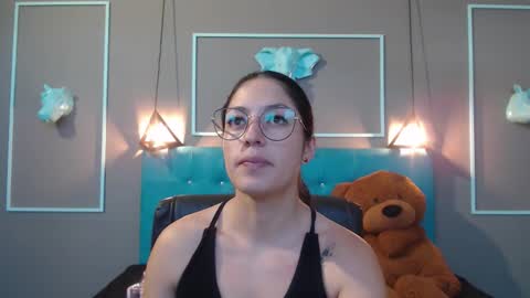 Snapshot of sofia_white3 chatting on November 7, 2025, 11:10 am Sofa online show from November 7, 2025, 11:10 am