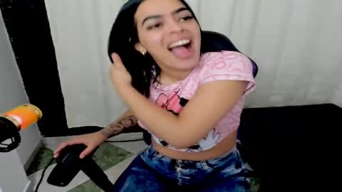 sofia online show from February 20, 2025, 2:51 am