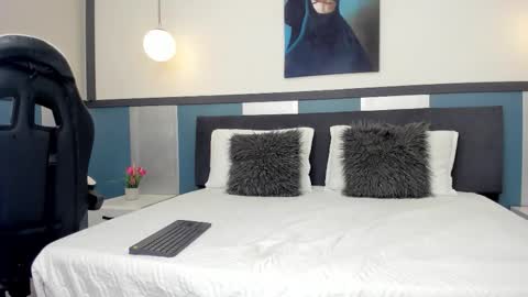 Snapshot of sofiaa_morris chatting on November 7, 2025, 7:25 pm Sofia online show from November 7, 2025, 7:25 pm